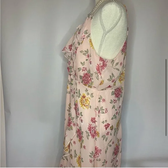 💐No Boundaries Pink Floral Maxi Dress - Picture 3 of 5